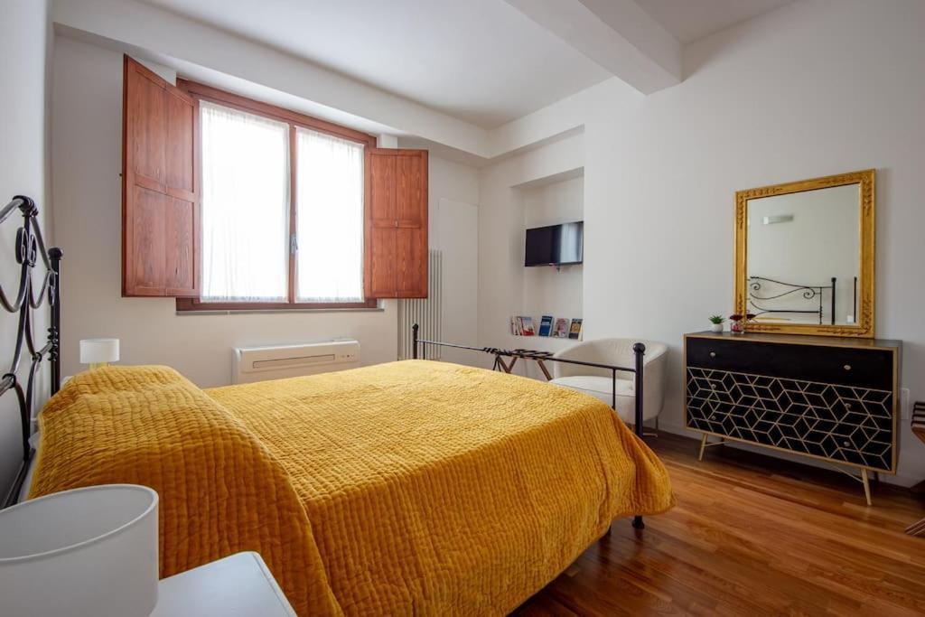 Ciompi Square-hosted By Sweetstay Apartamento Florença